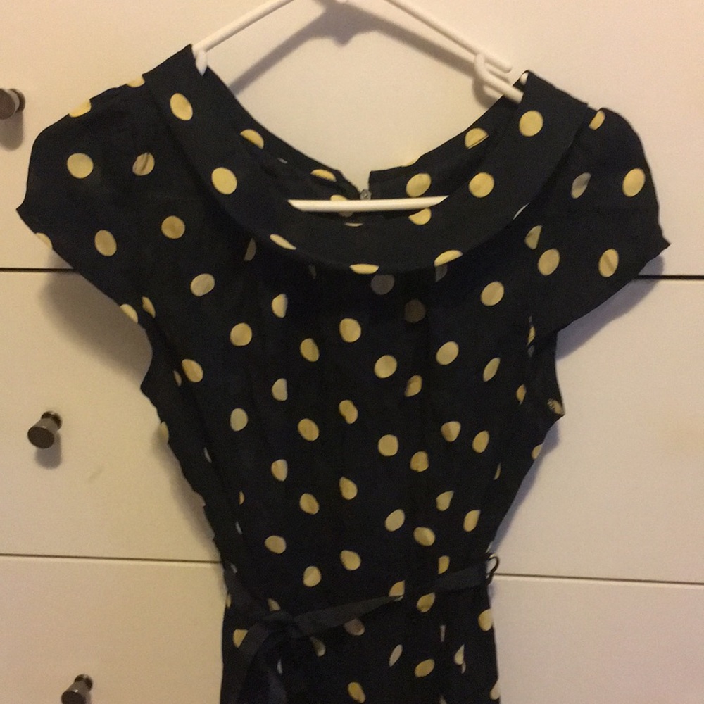 Black yellow polka dot dress Sz Small